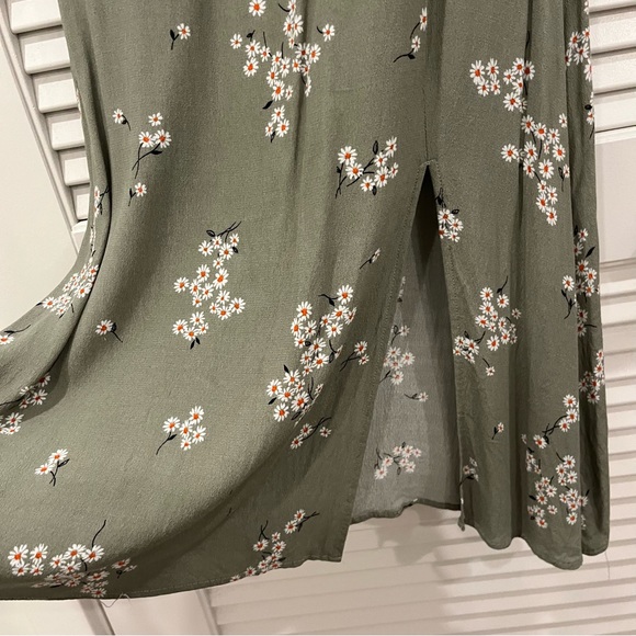 Row A Square Neck MIDI Dress - Picture 5 of 5